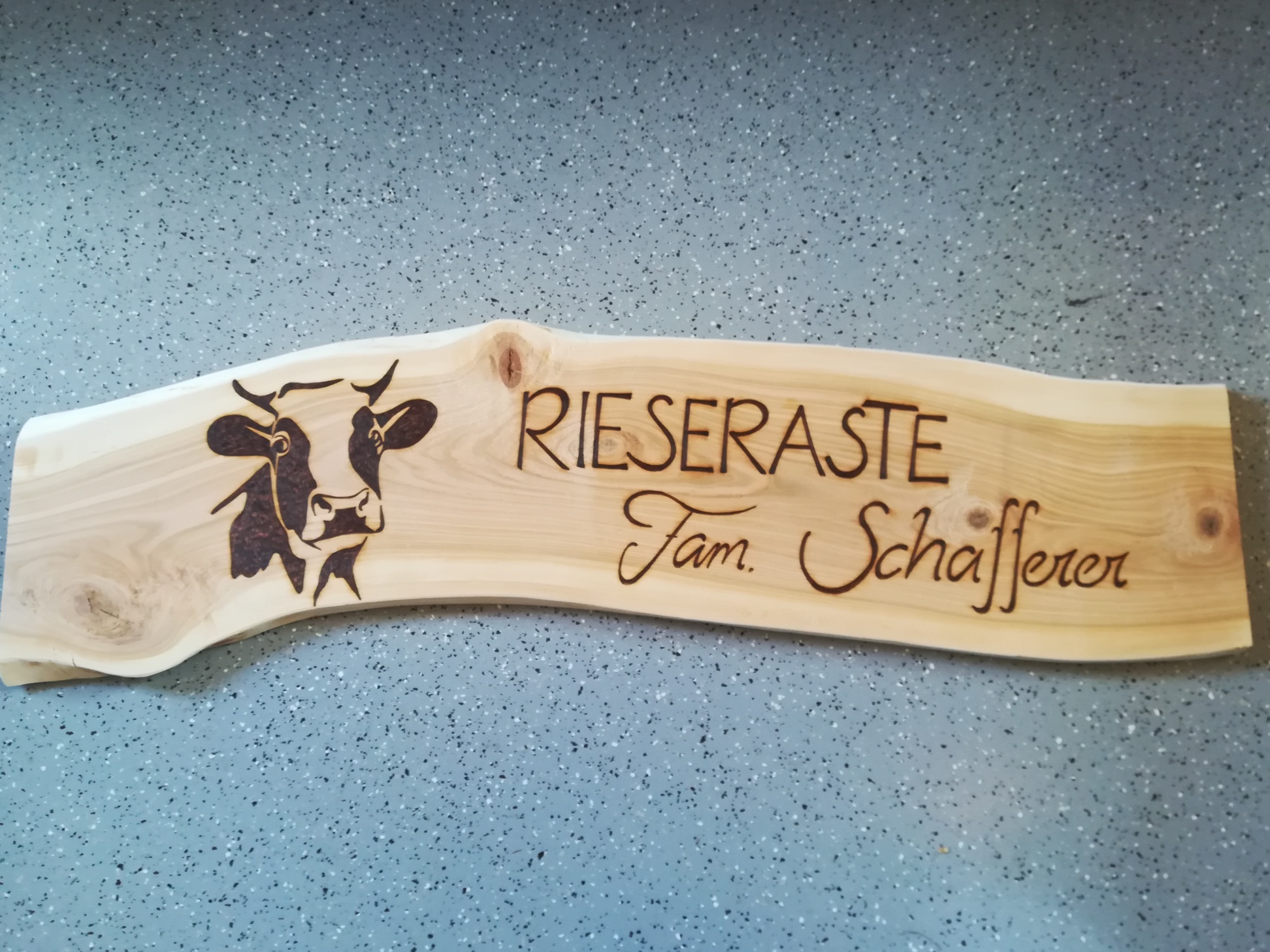 Rieseraste Rieseraste